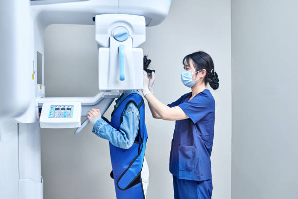 Best Mobile Emergency Dentist in Miami Beach, FL